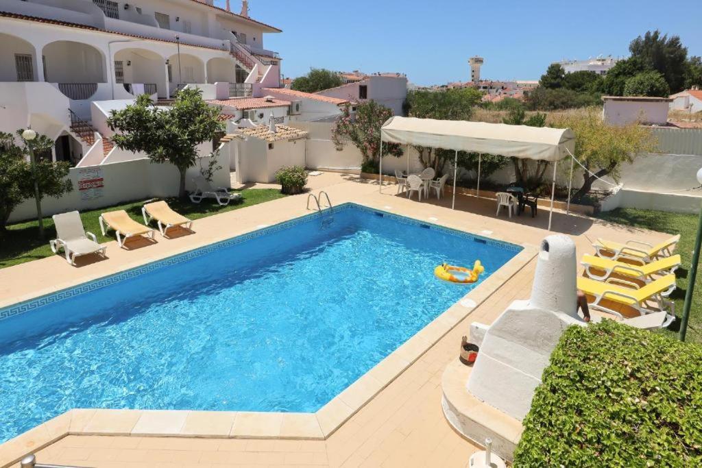 Apartamento V2 Pedro - By Bedzy Albufeira Kültér fotó